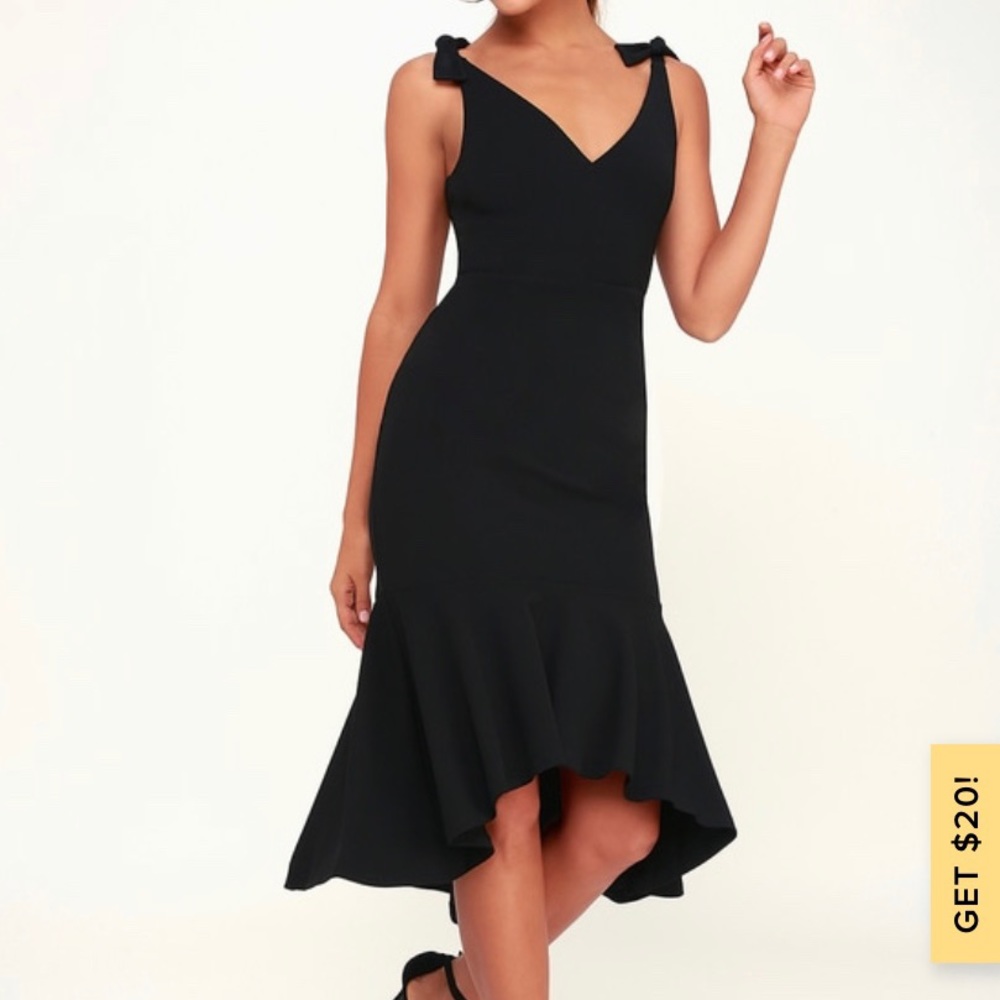 Lulu’s black dress